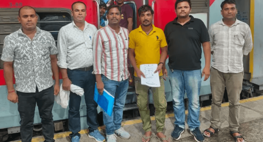 ट्रेनों के वीआईपी कोटे में दलालों की सेंध, मुंबई में बैठा दलाल गोरखपुर से हासिल कर रहा कोटा, ऐसे खुला खेल